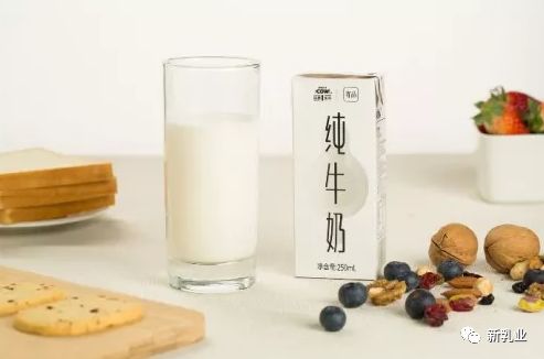 纳尼?小米竟然开始卖奶了?还一口气推出了两款新品!
